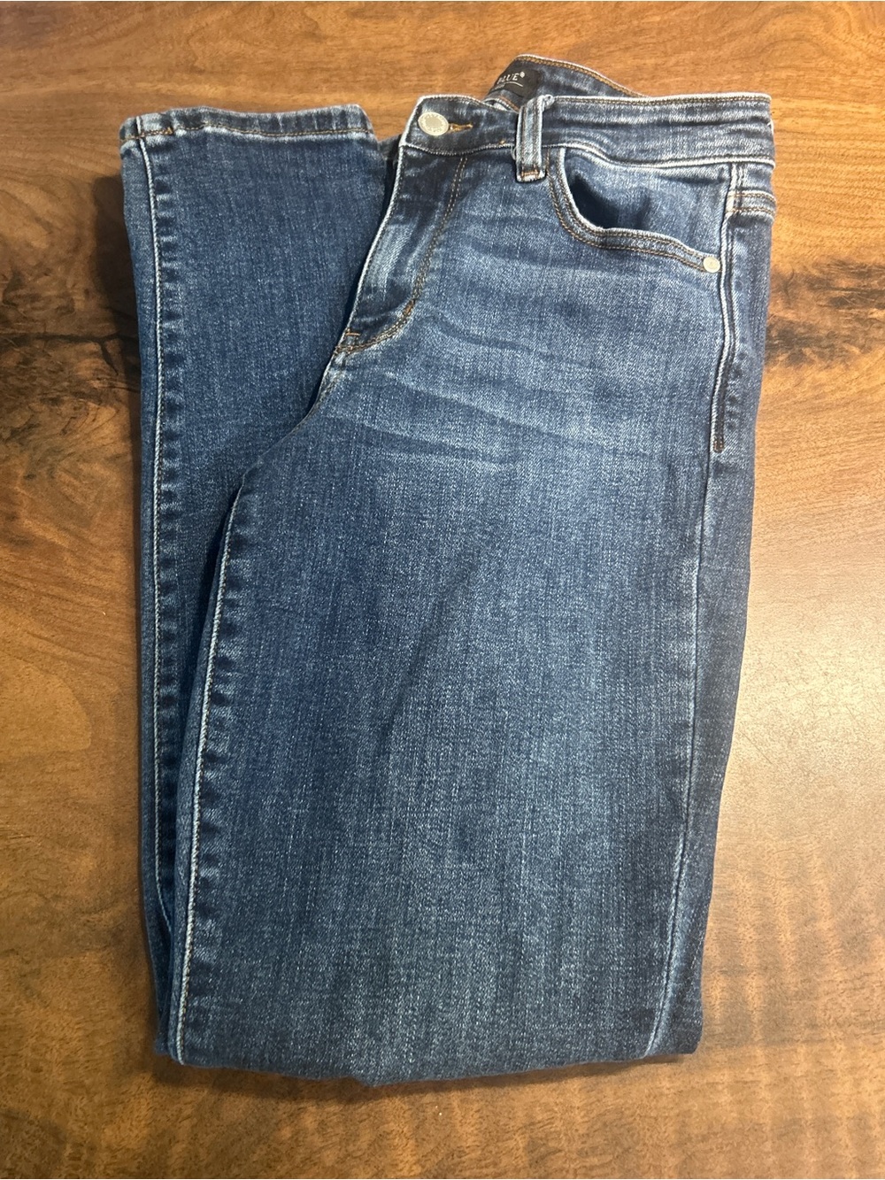 Judy Blue Slim Distressed Mid-Rise Slim Jeans